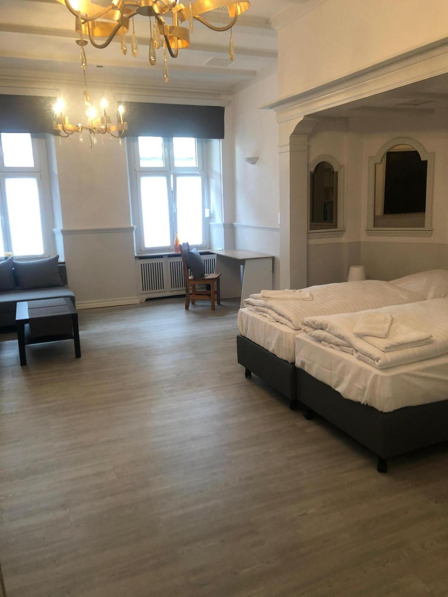 Hotel Schwaferts Вупперталь Номер фото